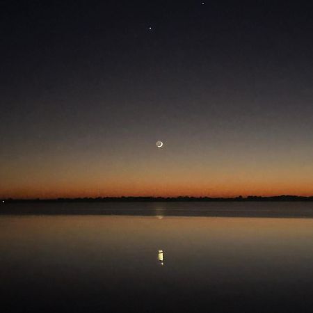 Lake Boga Caravan Park Екстер'єр фото
