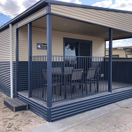 Lake Boga Caravan Park Екстер'єр фото
